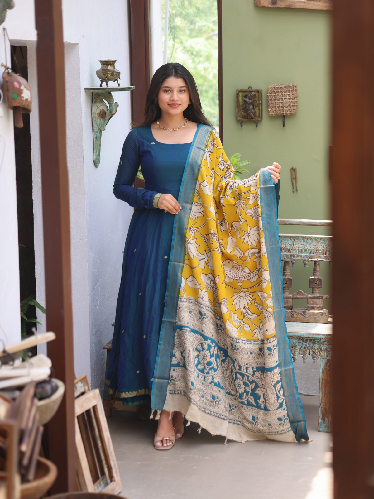 Vedha – Peacock Blue Narayanpet Kalamkari Anarkali Suit