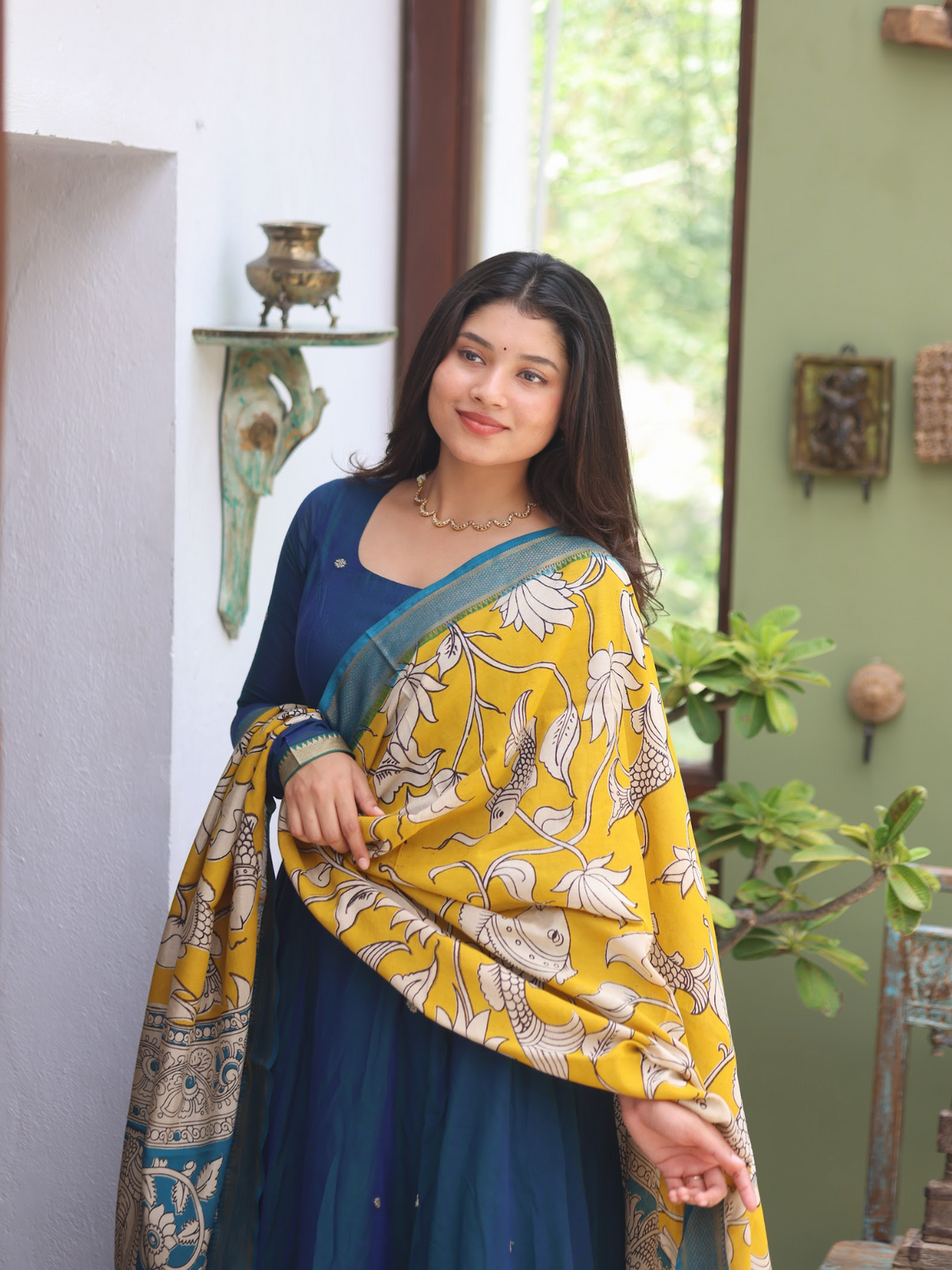 Vedha – Peacock Blue Narayanpet Kalamkari Anarkali Suit