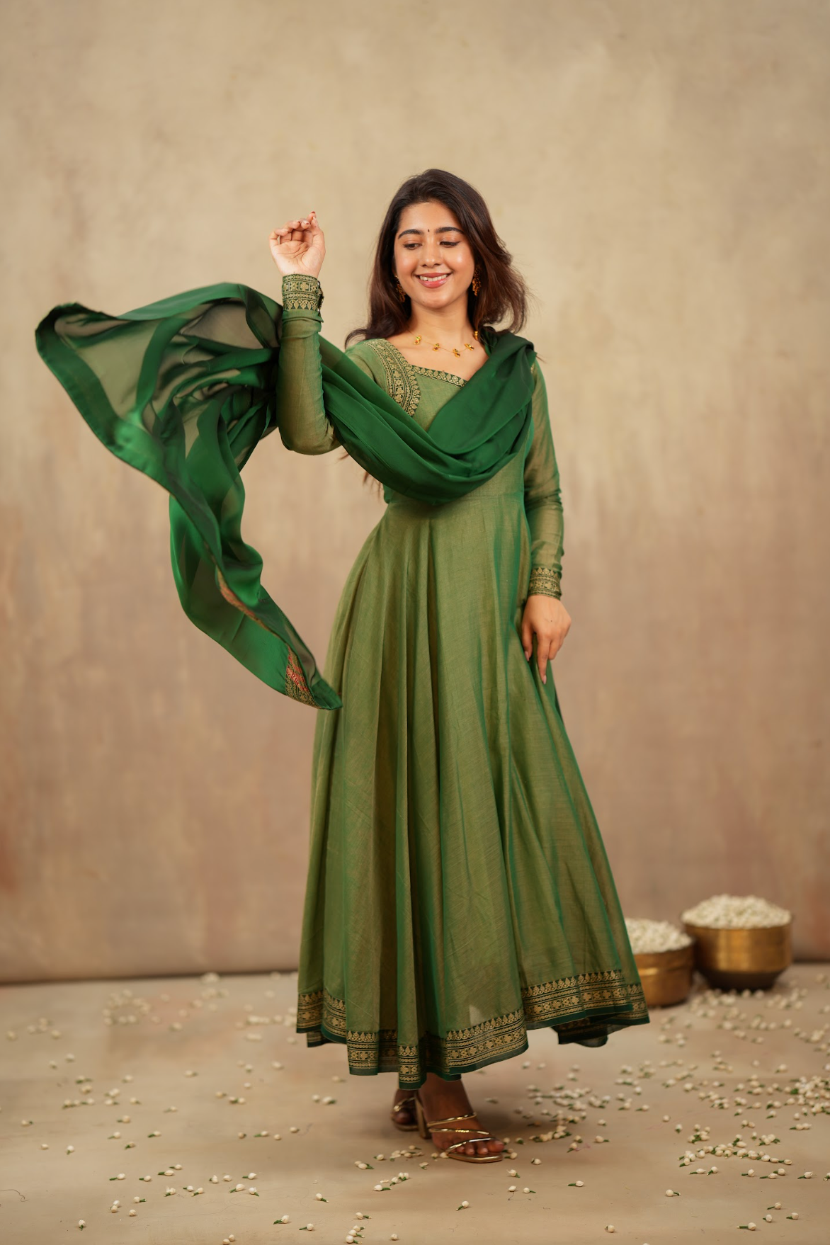 Rukmini – Green Narayanpet Handloom Anarkali Suit
