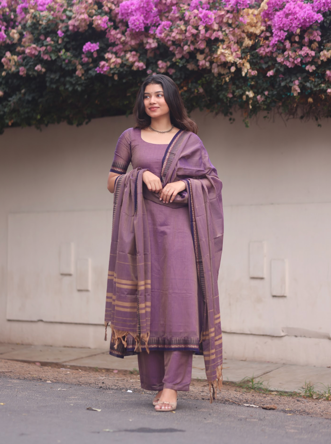 Vedha Akila – Lilac Narayanpet Handloom A-Line Suit Set