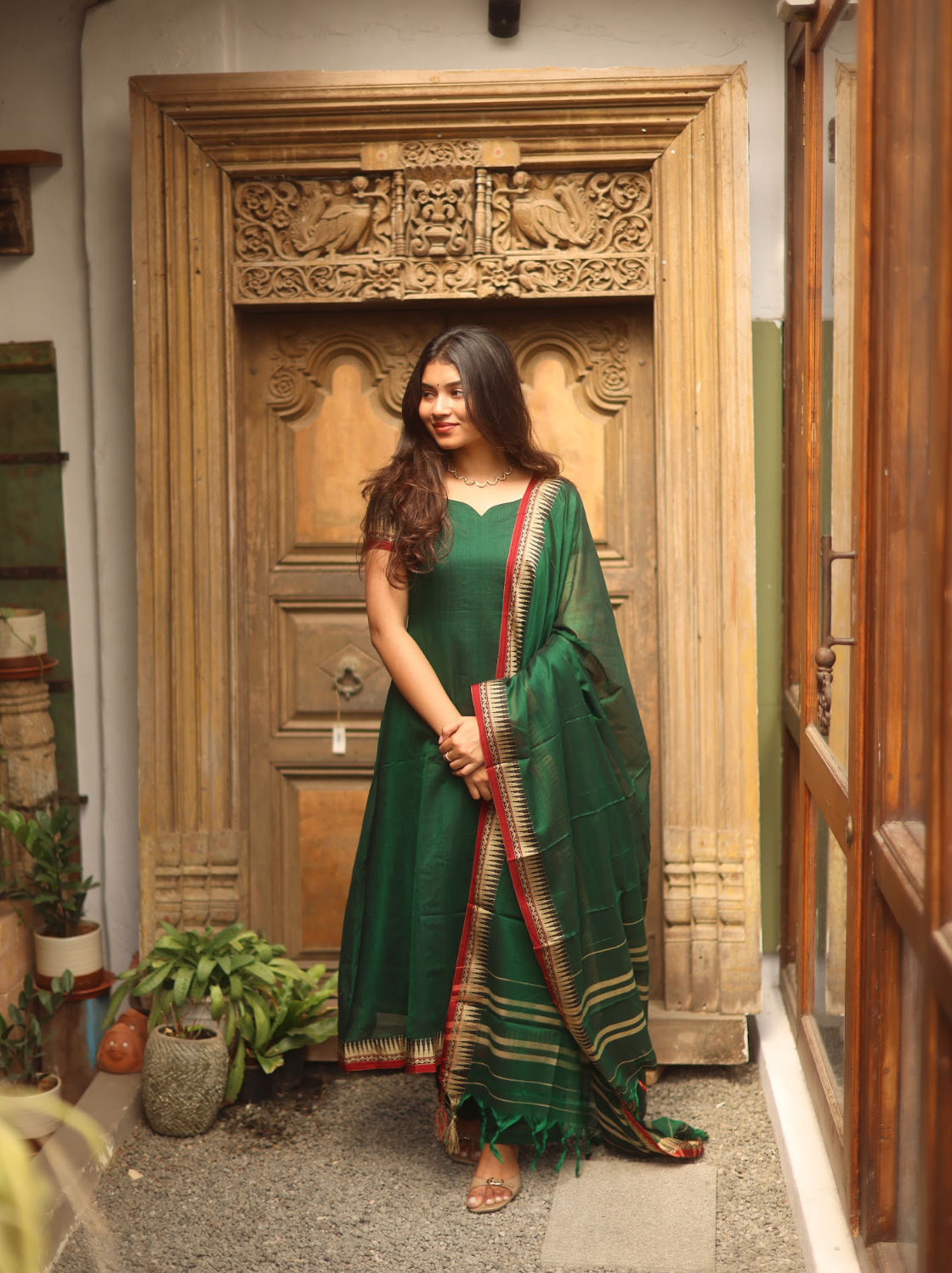 Vedha Akila – Green Narayanpet Handloom A-Line Suit Set