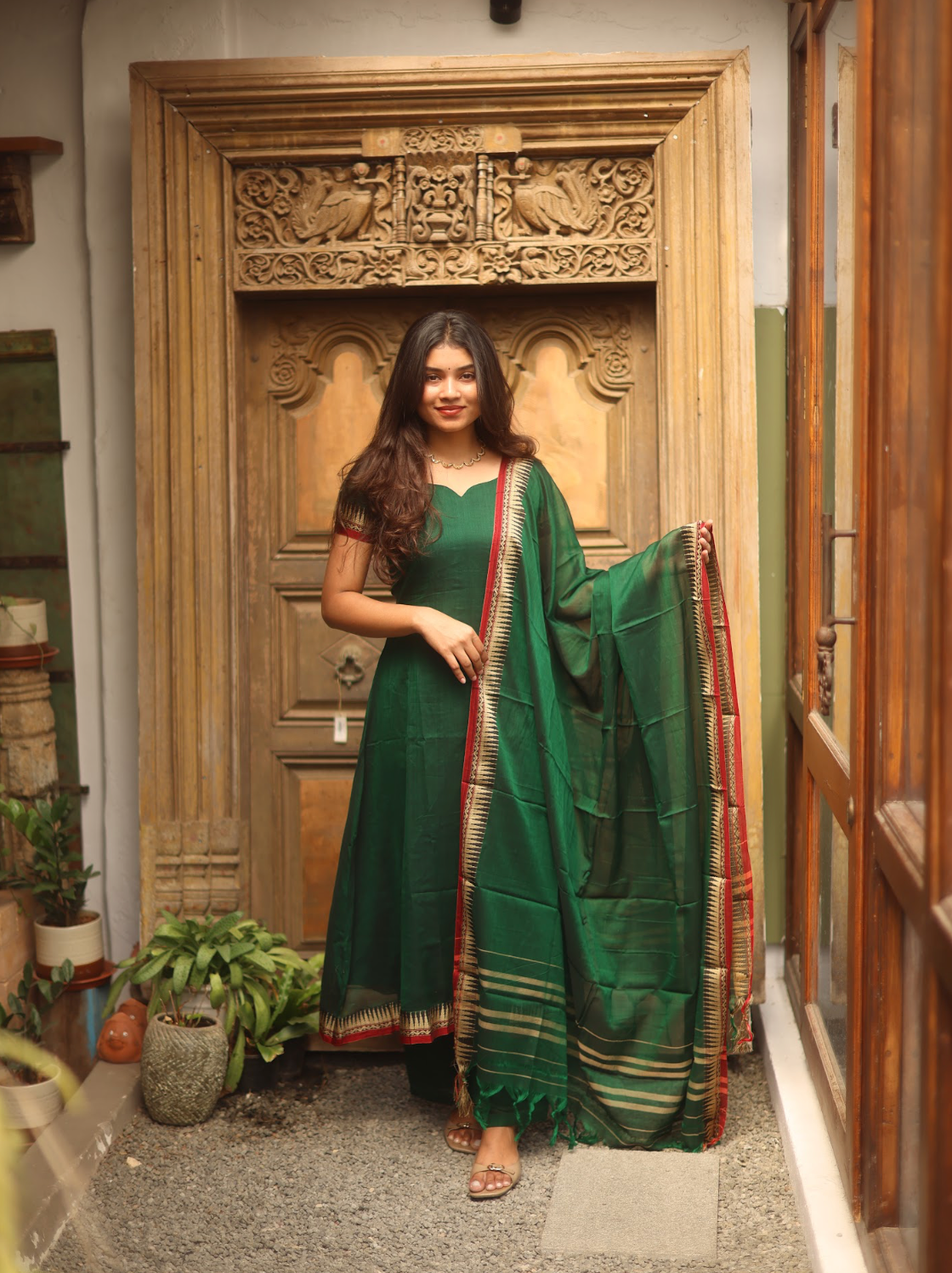 Vedha Akila – Green Narayanpet Handloom A-Line Suit Set