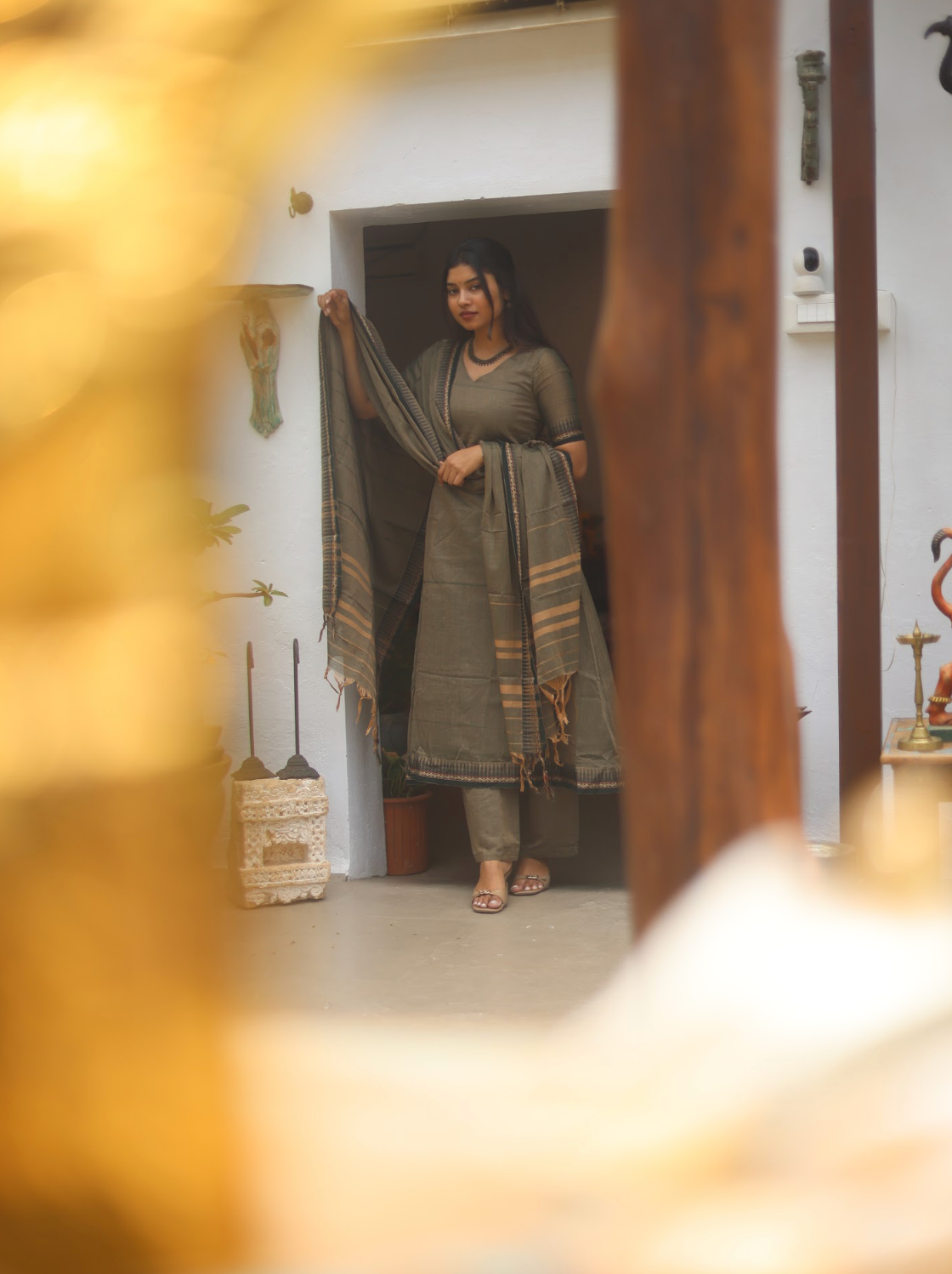 Vedha Akila – Grey Narayanpet Handloom A-Line Suit Set
