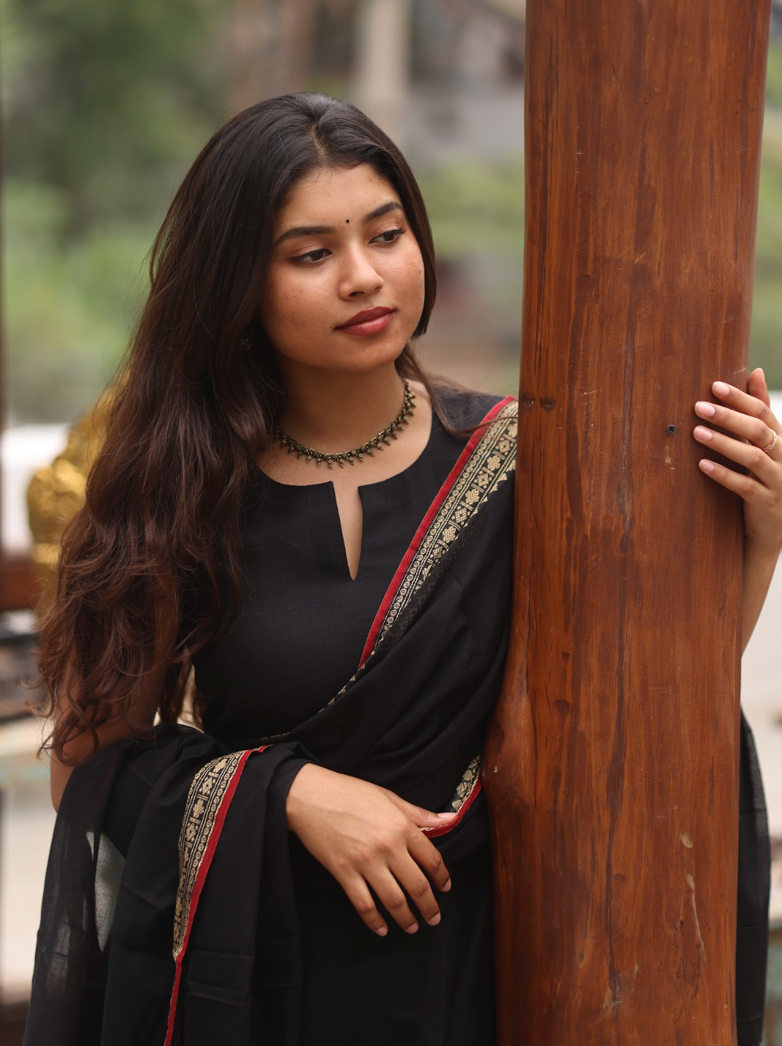 Vedha – Black Narayanpet Handloom A-Line Suit Set