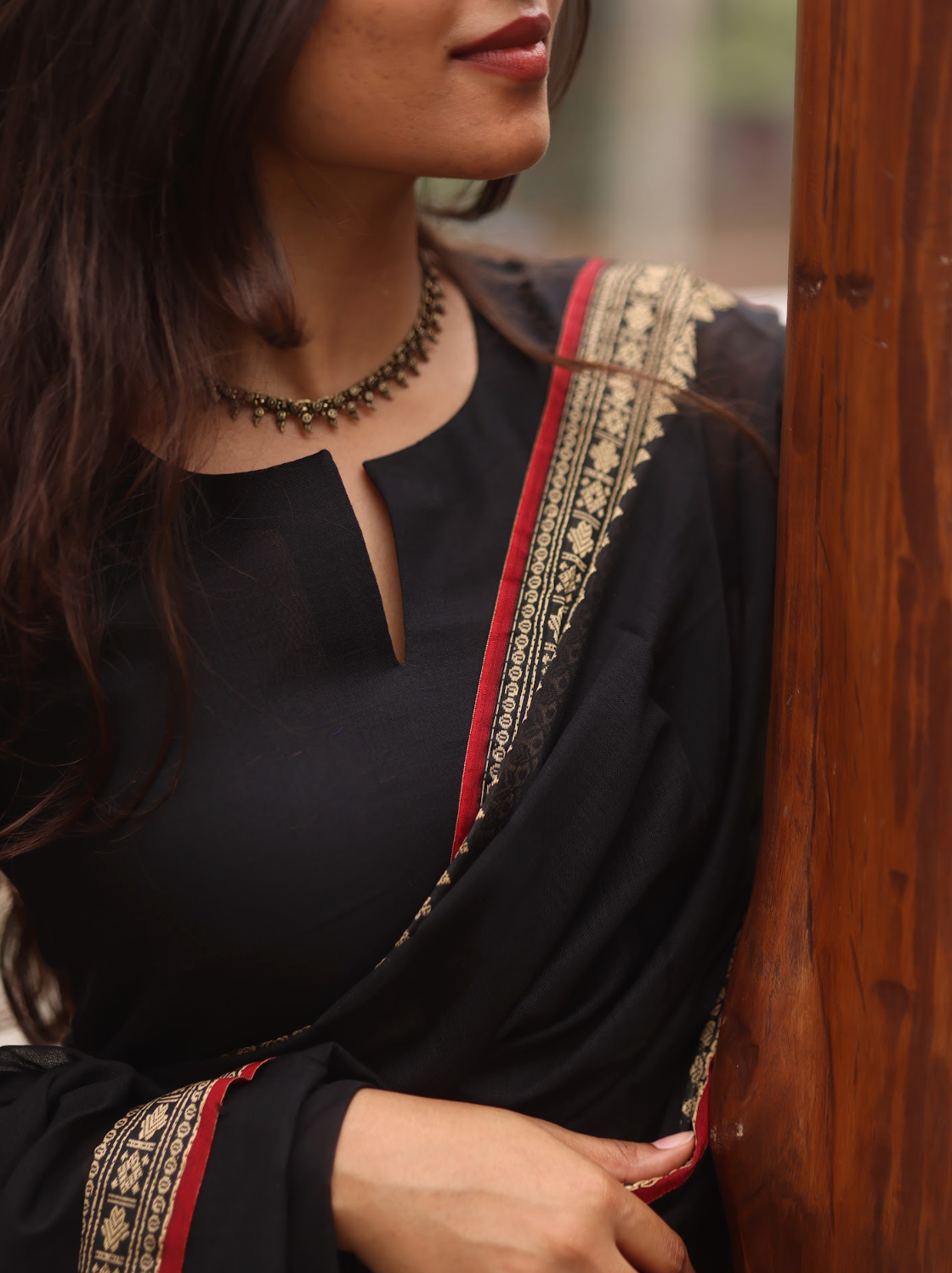Vedha – Black Narayanpet Handloom A-Line Suit Set
