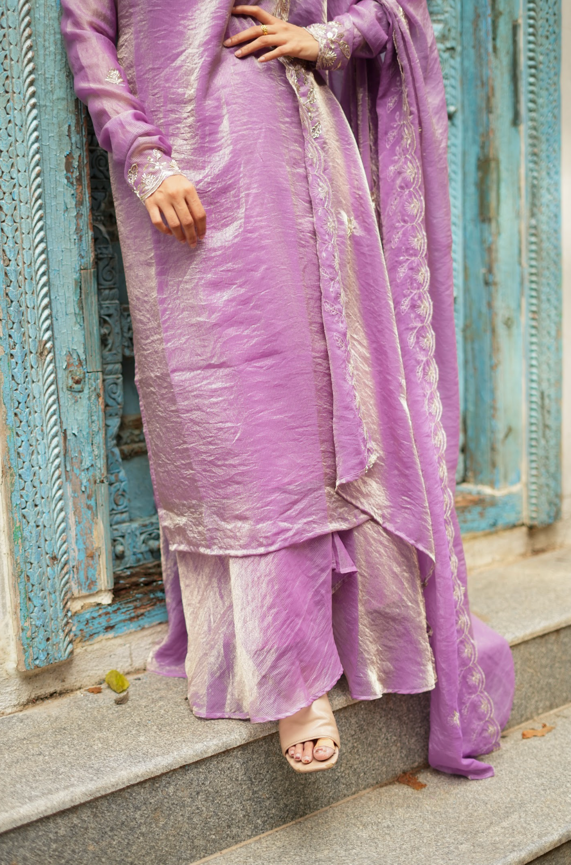 TAARA -  Lilac sequins embroidered set