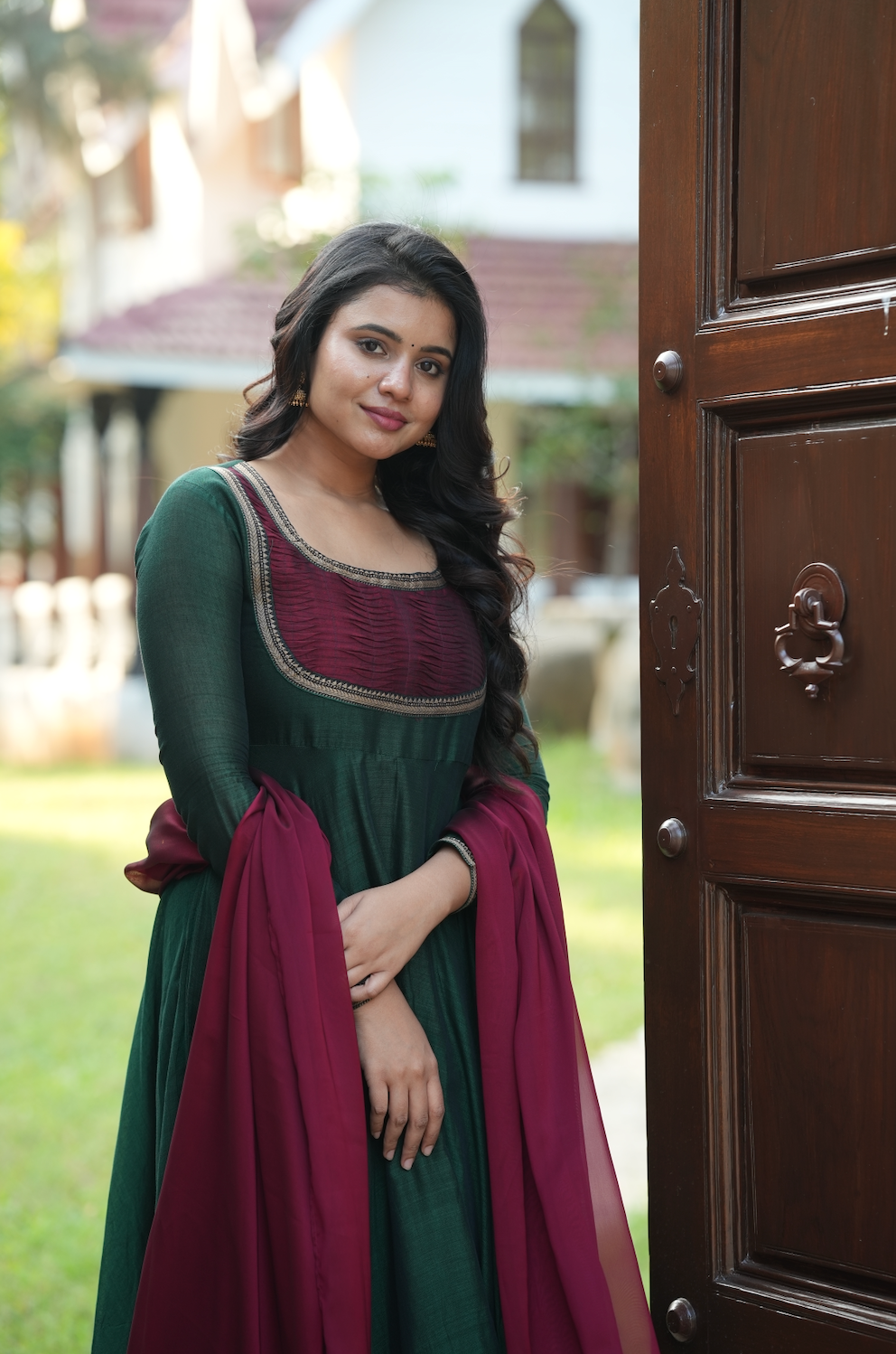Bhama – Green Narayanpet Anarkali with Maroon Dupatta
