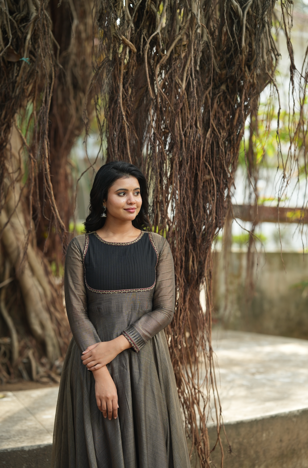 Akila – Grey Narayanpet Anarkali with Black Dupatta