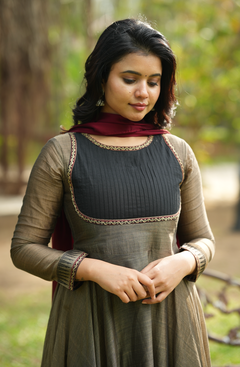 Akila – Grey Narayanpet Anarkali with Black Dupatta