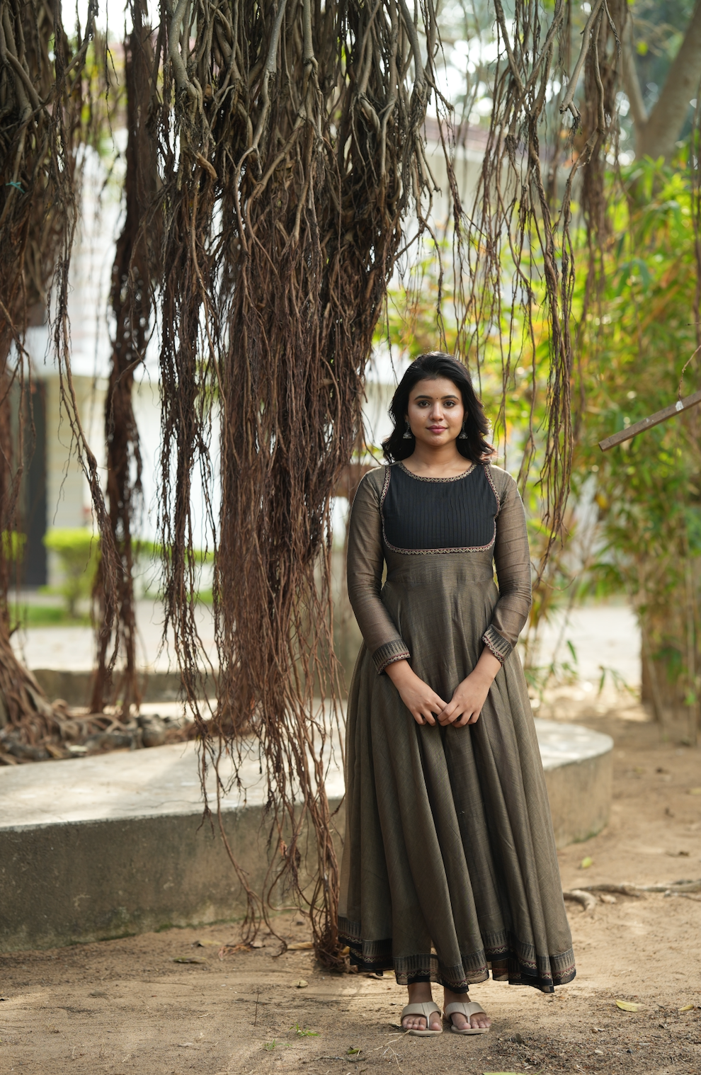 Akila – Grey Narayanpet Anarkali with Black Dupatta