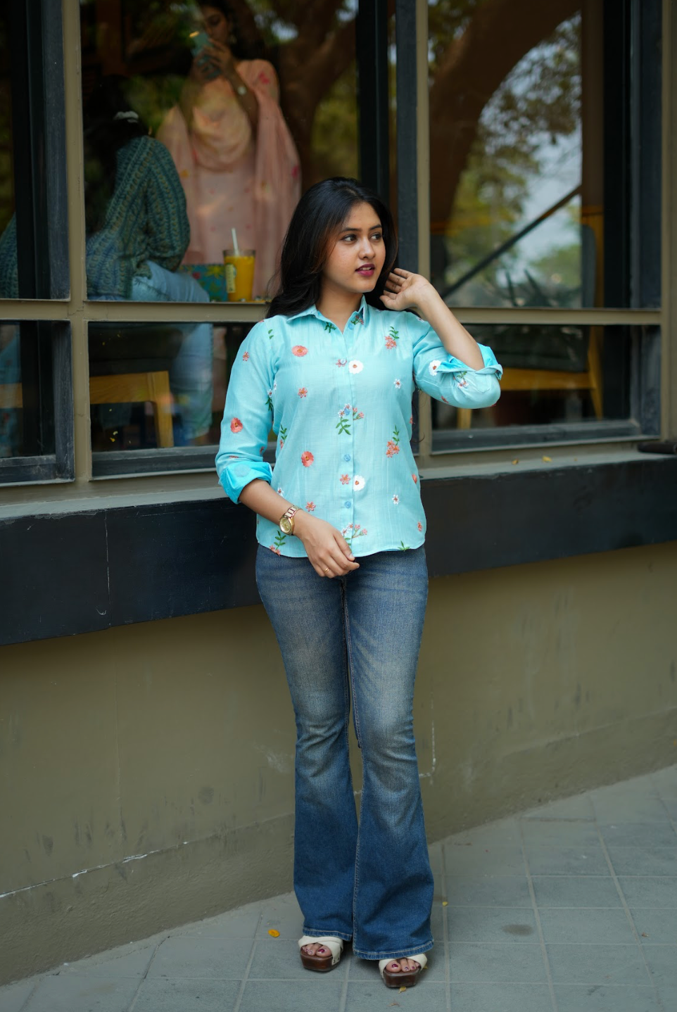 ANVI-Floral embroidered shirt (VC765)