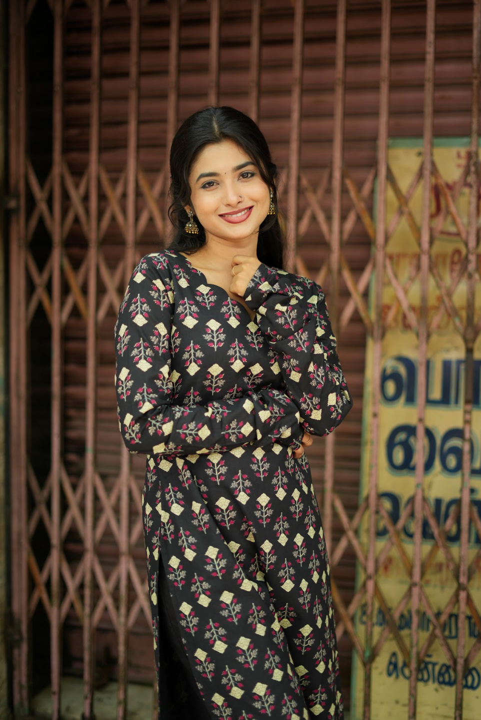 Masakali – Black Cotton Printed Straight Kurta Set