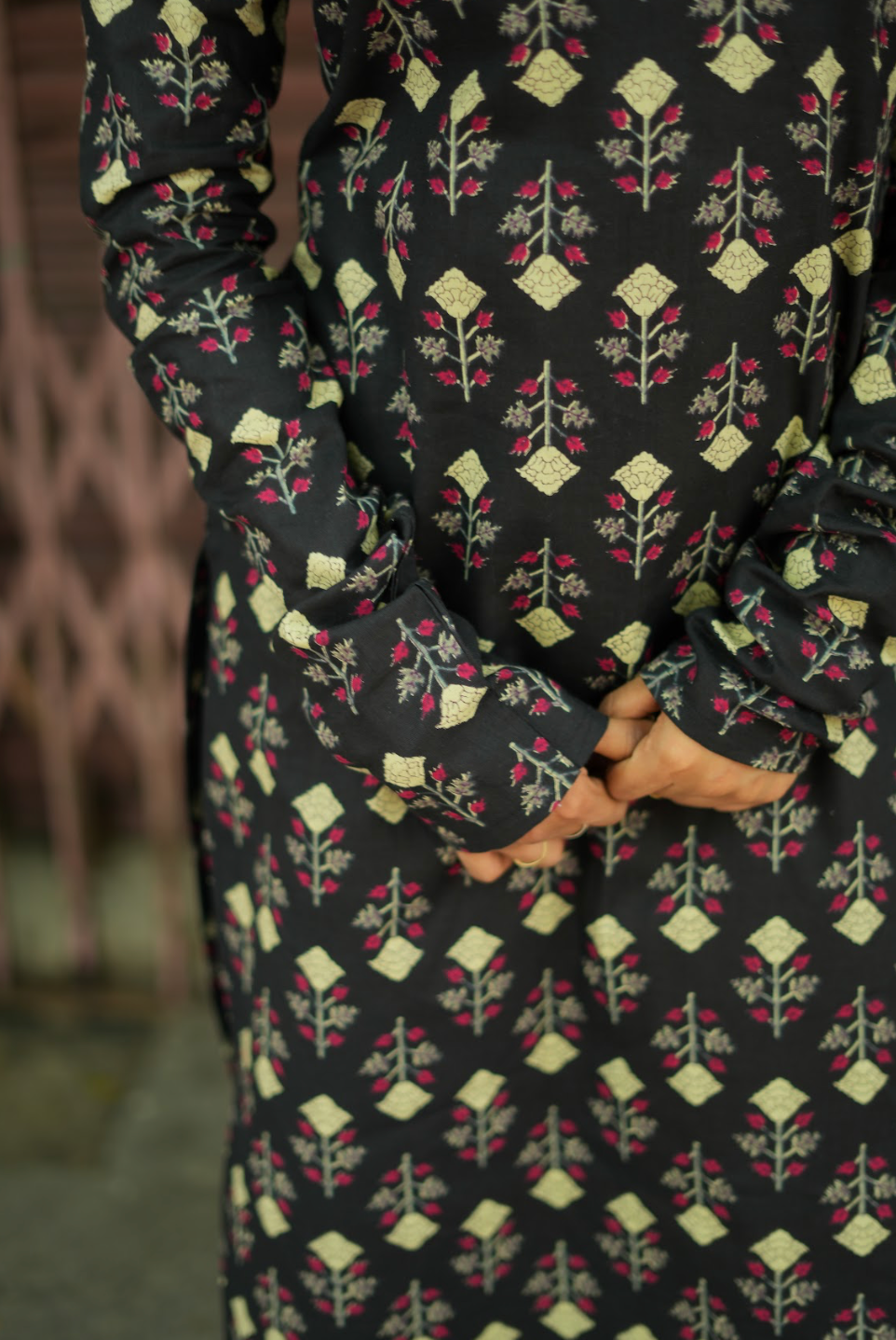 Masakali – Black Cotton Printed Straight Kurta Set