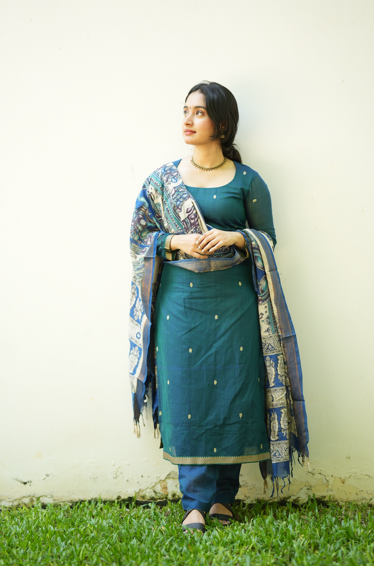 Peacock Alley(II)-VV1009(Narayanpet handloom suits)