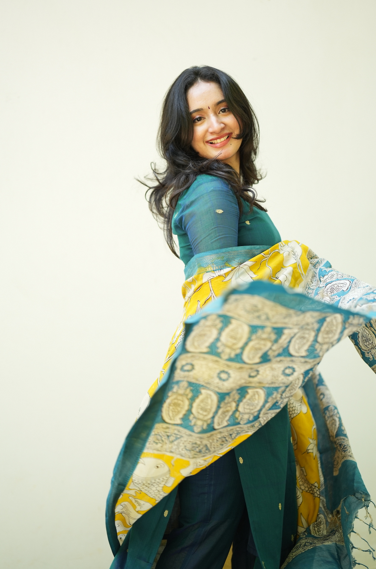 Peacock Alley-VV1008(Narayanpet handloom suits)