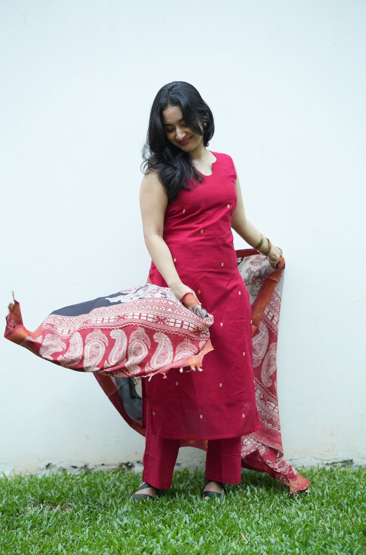 Crimson Breeze-VV1007(Narayanpet handloom suits)