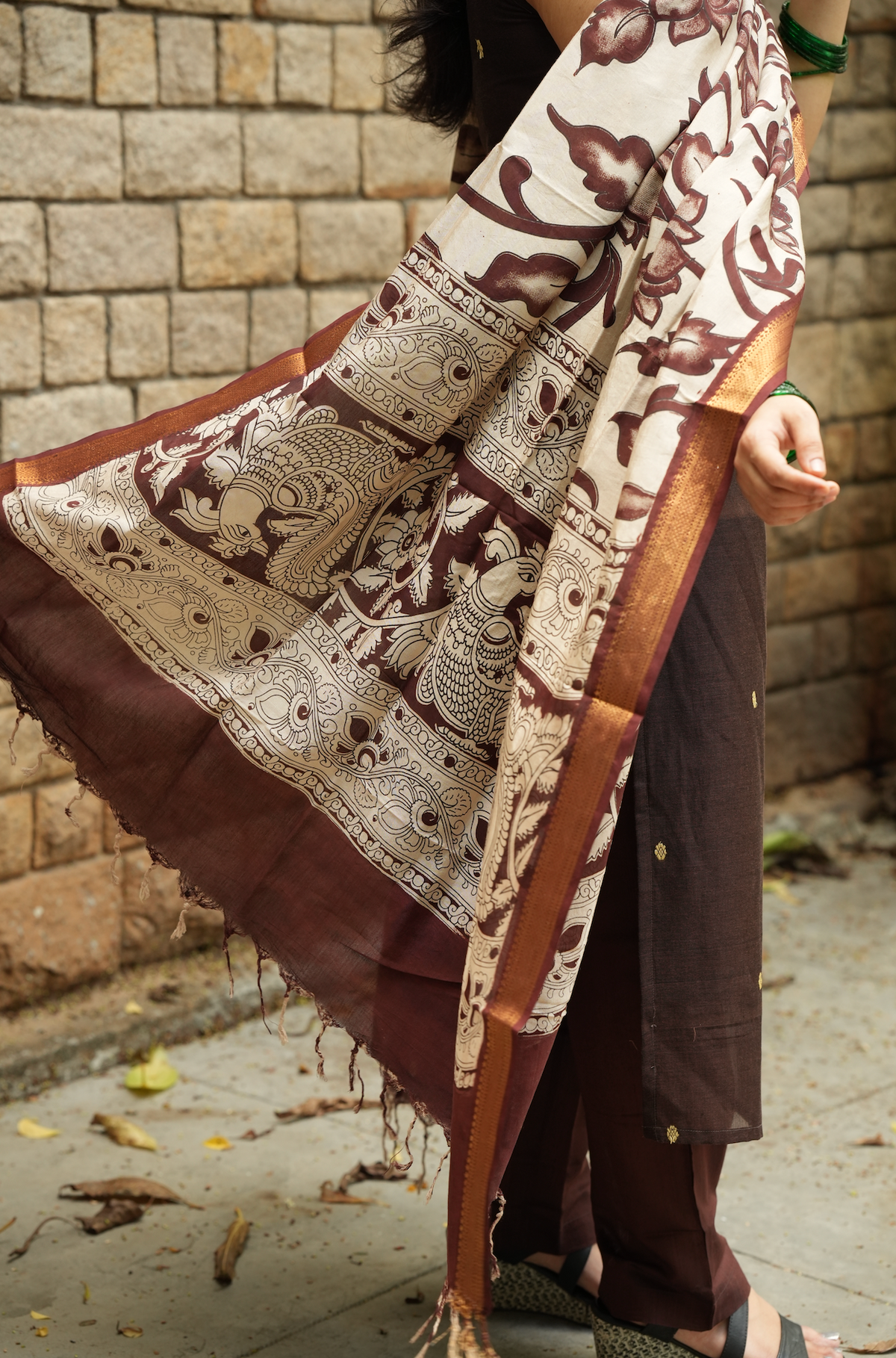 Mocha Blossom-VV1011(Narayanpet handloom suits )