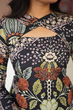Close-up of dark botanical floral print on prewashed Jaipur cotton Kurti fabric – ethnic Indian wear