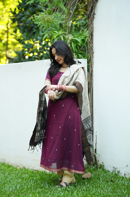Traditional Narayanpet ethnic wear with Kalamkari dupatta and elegant festive drape styling