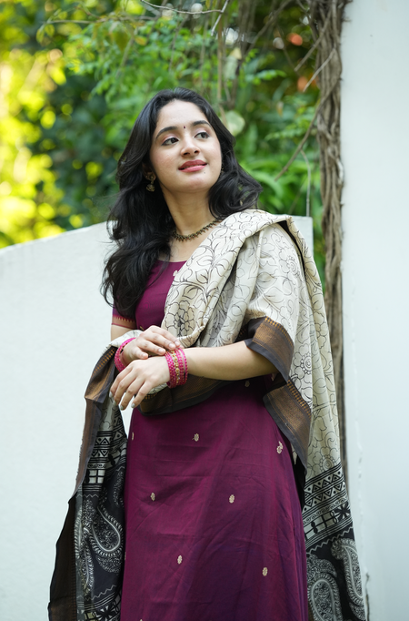 Plum handloom kurta set with attached cotton lining and comfortable festive ethnic silhouette