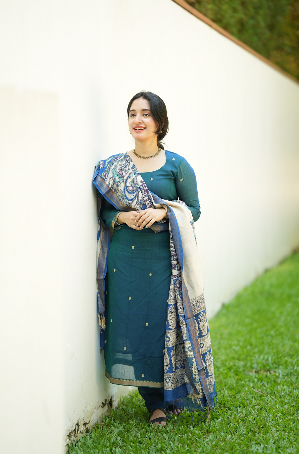 South Indian handloom suit set with attached cotton lining and traditional Kalamkari dupatta styling